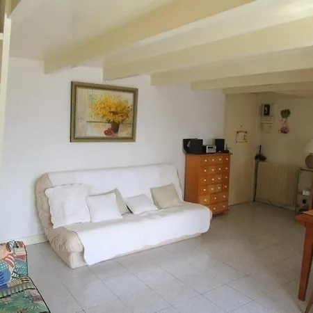 Gambetta 7 Apartmán